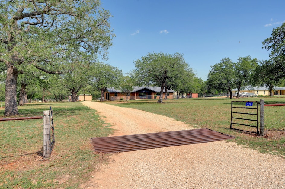 539 Woodland Drive, Fredericksburg, TX 78624, Presented by Elisabeth